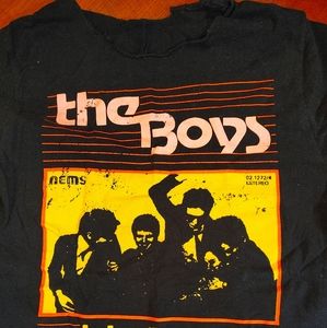 Full breach 77 The Boys " I don't care" shirt. Med